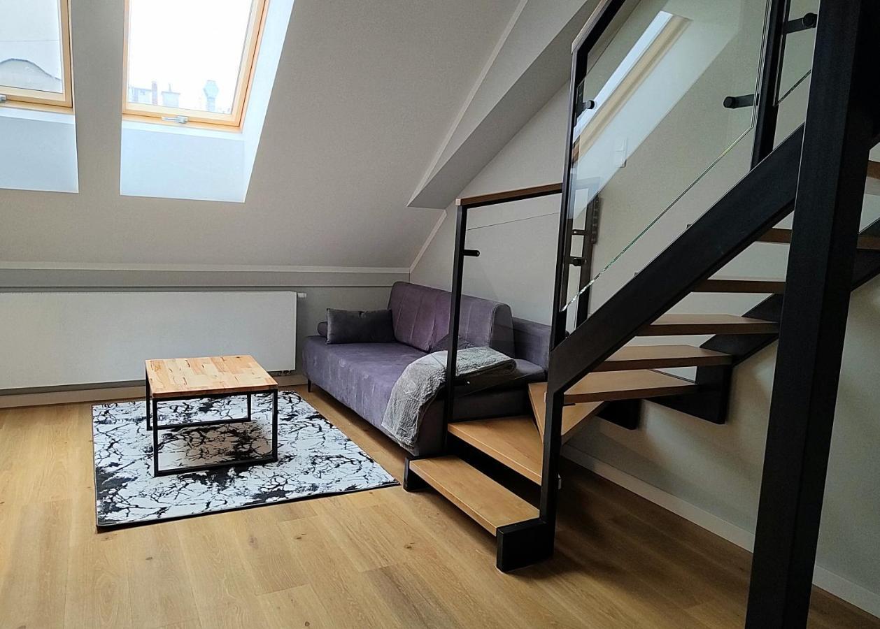 Hugo Vip Apartments Krakow Bagian luar foto