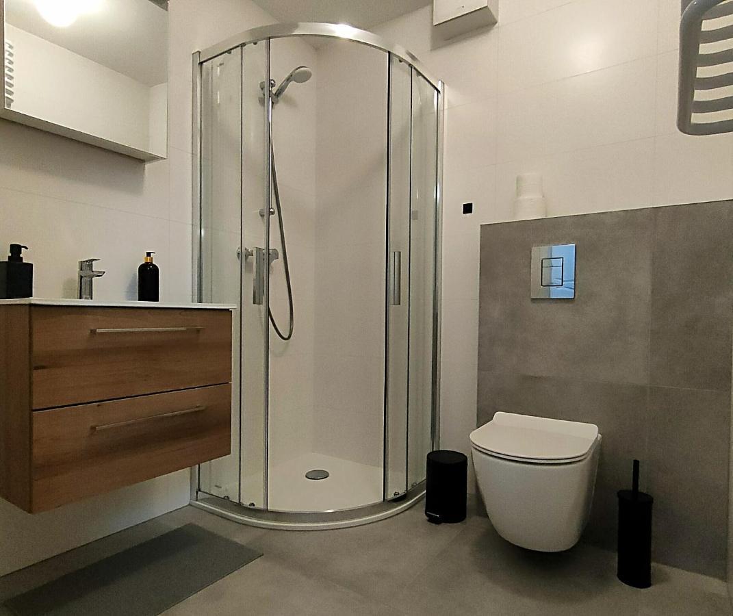 Hugo Vip Apartments Krakow Bagian luar foto